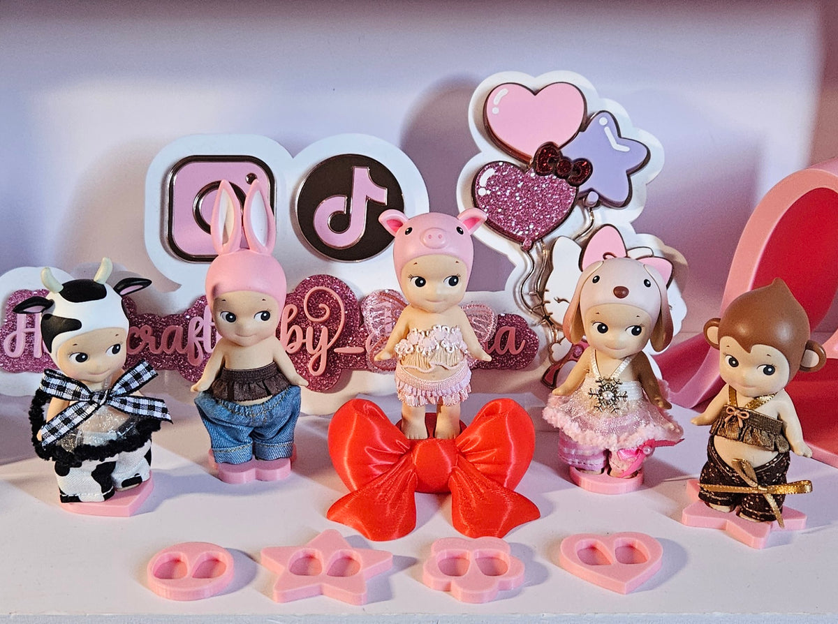 . ݁₊౨ৎ . ݁₊Sonny Angels Mini display stands. ݁₊౨ৎ . ݁₊